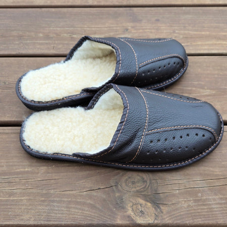 Labelpantoufle - Chaussons en laine marron foncé