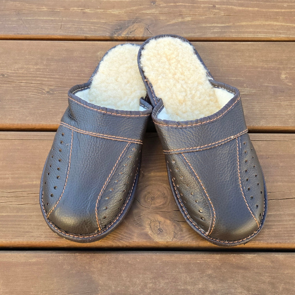 Labelpantoufle - Chaussons en laine marron foncé