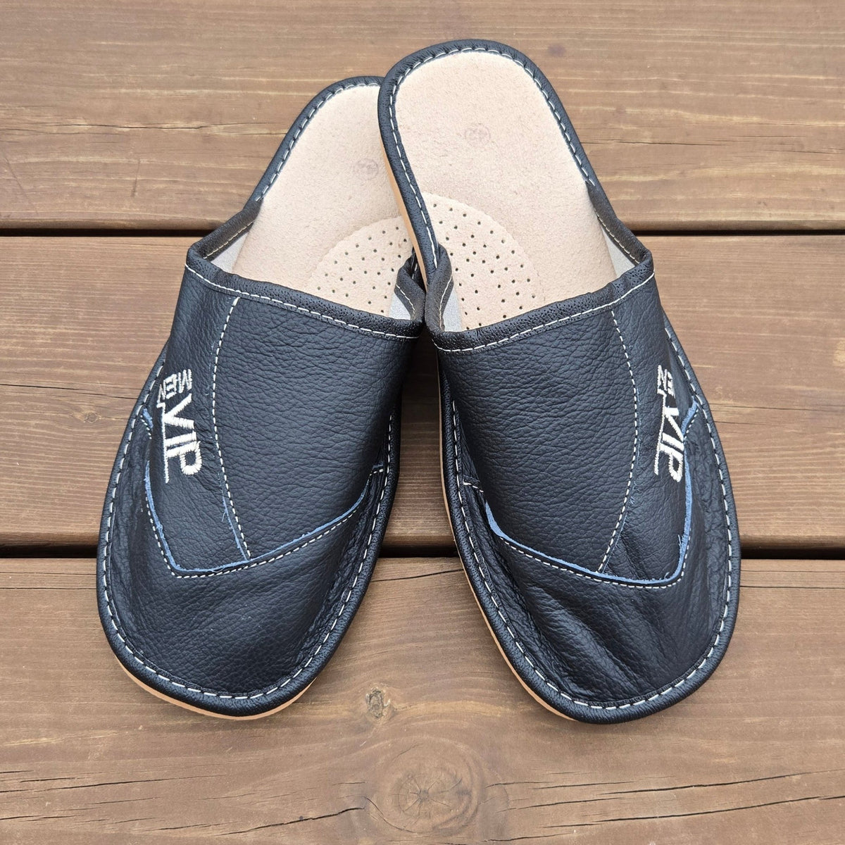 Labelpantoufle - Pantoufles cuir noir VIP