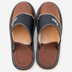 Pantoufles homme en cuir marron vues de dessus