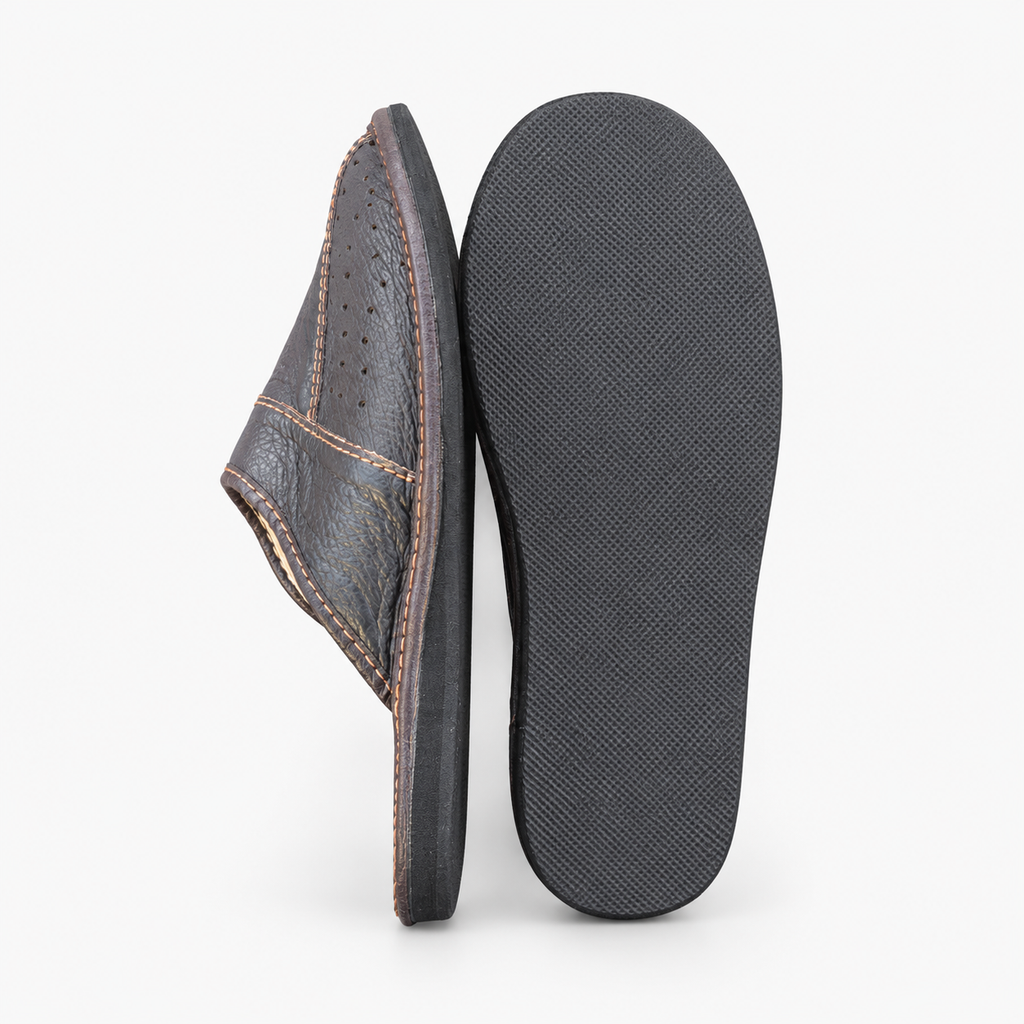 Pantoufles homme cuir marron foncé uni